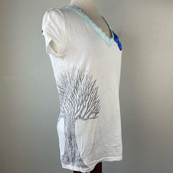 NWT Farmer’s Market Hand Drawn Art Top Size M - Picture 6 of 6